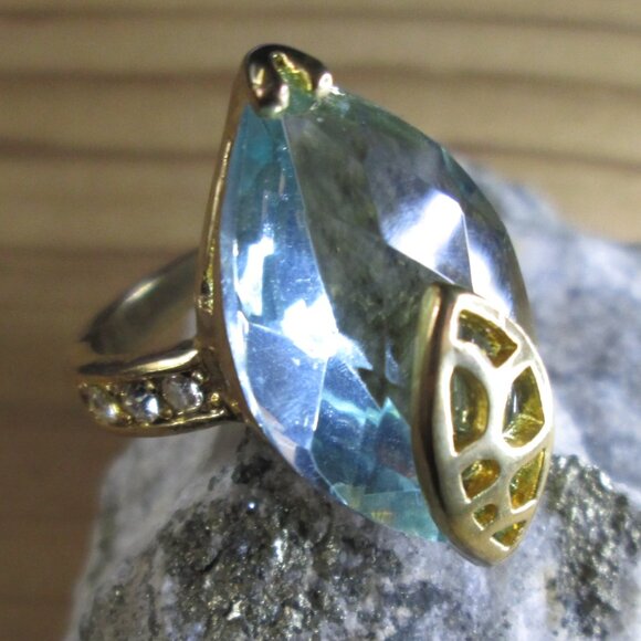 Large Sky Blue Marquise CZ Cocktail ring with Leaf Detail - Picture 3 of 9